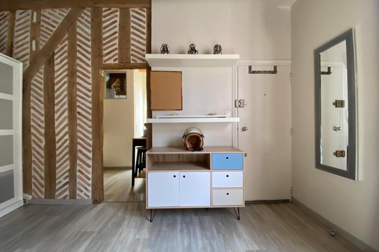 Typical Apartment In The Heart Of The City With Wifi Tours Eksteriør billede