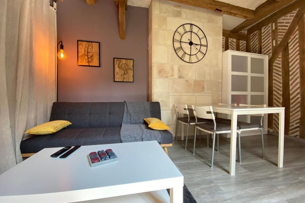 Typical Apartment In The Heart Of The City With Wifi Tours Eksteriør billede