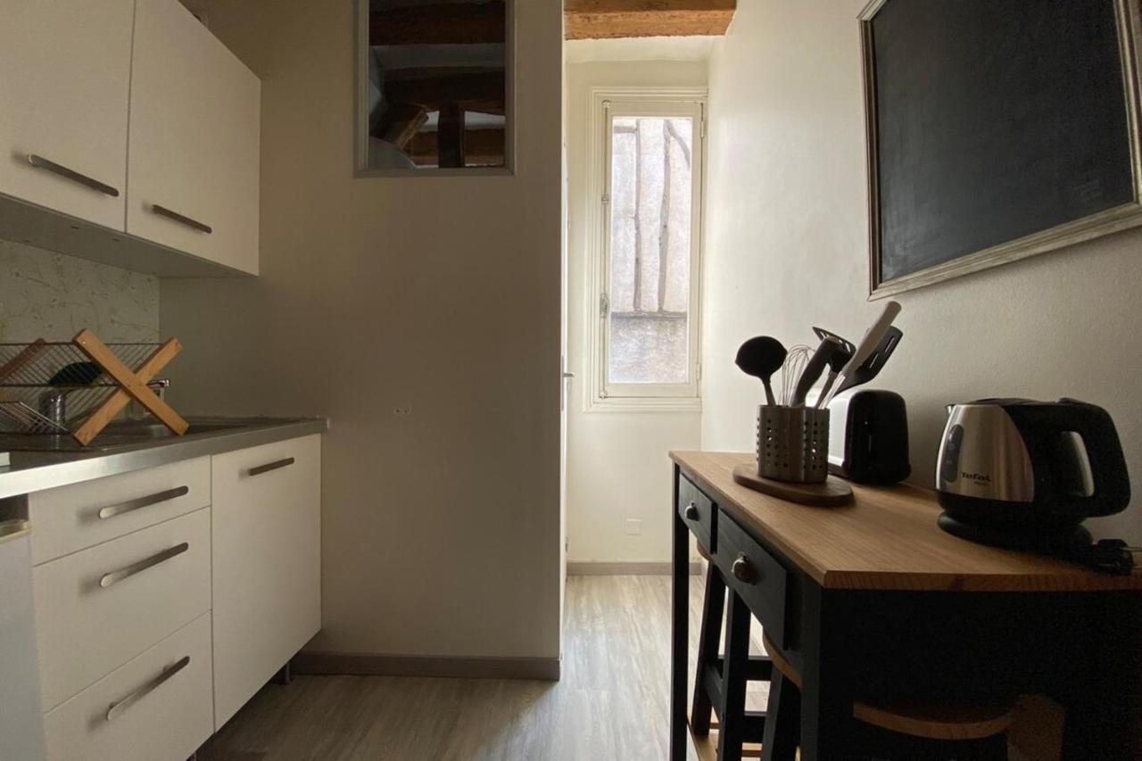 Typical Apartment In The Heart Of The City With Wifi Tours Eksteriør billede