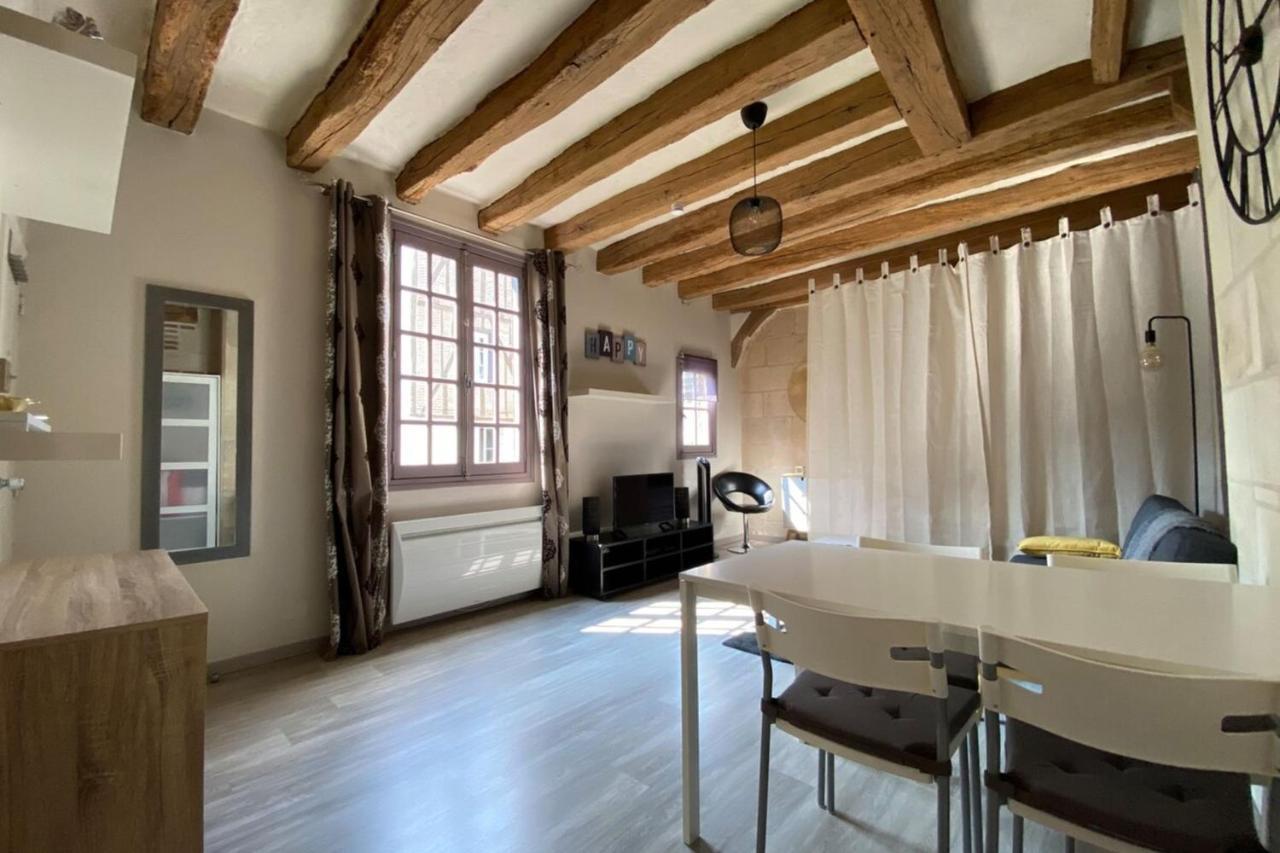 Typical Apartment In The Heart Of The City With Wifi Tours Eksteriør billede